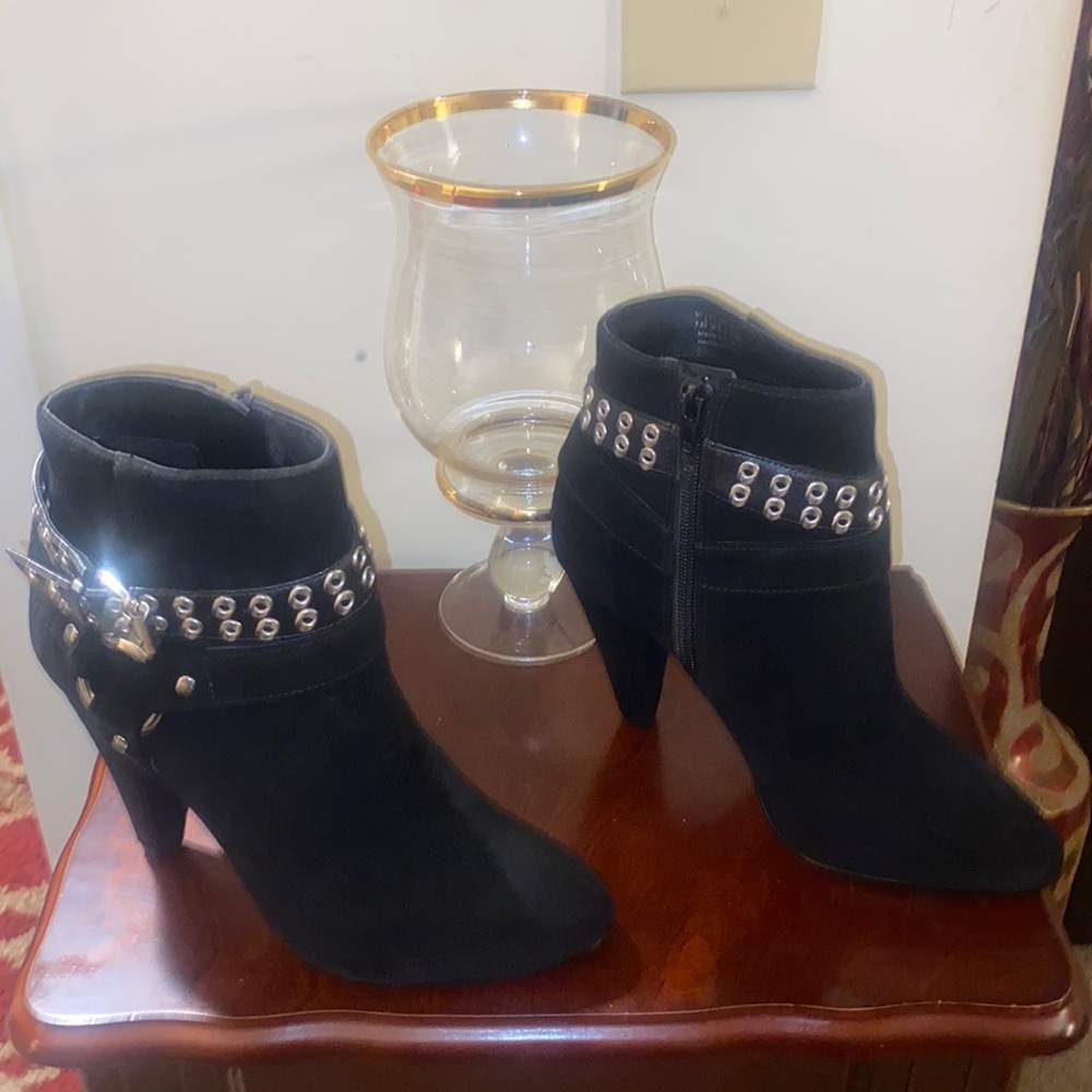Black 4 Inch Suede Gap Booties